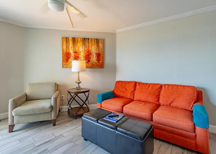Emerald At Belleair Club Apartment *