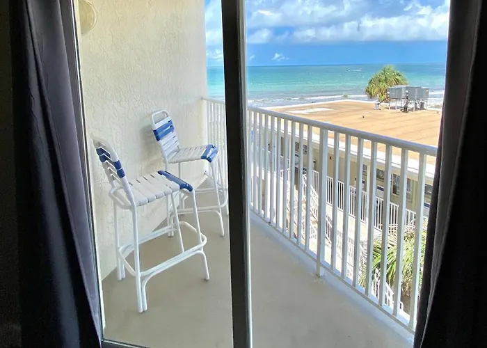 Emerald At Belleair Club Apartment